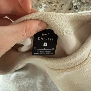 Nike Women's Cream and Tan Sweatshirt thumbnail 5