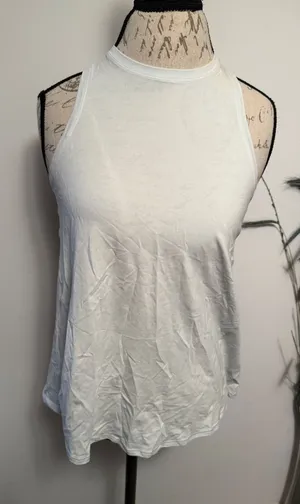 Lululemon Tank Top Women's Size 2 blue High Neck Criss Cross Back Activewear‎ thumbnail 1