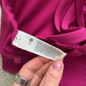 NWOT - Lululemon Energy Bra Long Line Ribbed *Medium Support, B–D Cup - Size 4 thumbnail 6