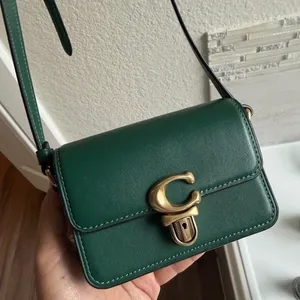 Coach‎ Green Leather Crossbody Bag with Gold Hardware thumbnail 1