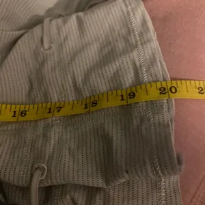 Lululemon hustle & bustle tank top clinch waist size 4 thumbnail 6