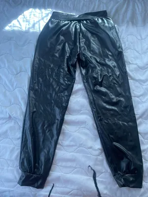 Size Medium Pleather Pants Black thumbnail 5