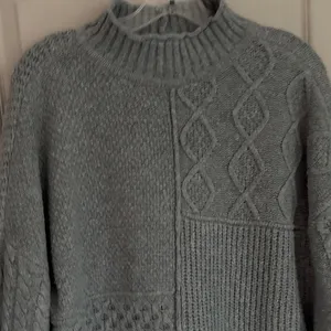 American Eagle Grey Patchwork Mixed Cable‎ Knit Mock Neck Sweater Womens Large thumbnail 12
