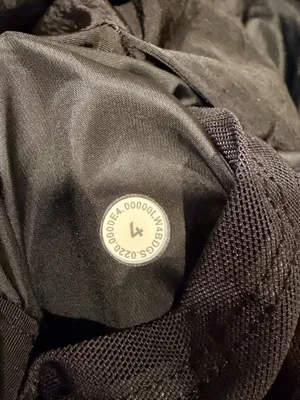 Lululemon Non-Stop Bomber‎ *Reversible
Black (Second Release) size 4 thumbnail 3