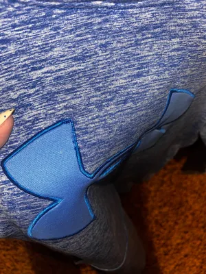 Women’s Under Armour Sweatshirt thumbnail 4