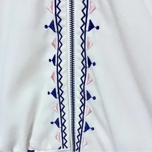 Gimmicks by BKE Embroidered Geometric Pattern Sleeve Bomber Jacket L thumbnail 7
