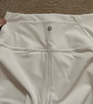 Lululemon Wunder Under Leggings 28” thumbnail 4