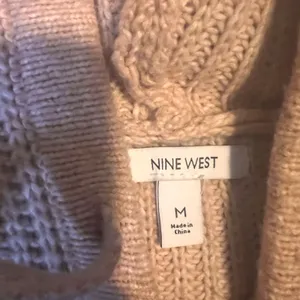 NINE WEST Pink Knit Hoodie Sweater Women's Size‎ M Balloon Sleeve Cozy thumbnail 2