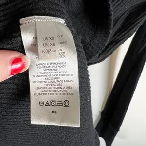 Free People‎ Black Ribbed Cowl Neck Split Back Long Sleeve Top XS thumbnail 5