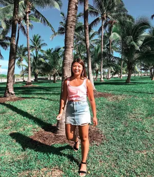 Hollister Distressed Denim Mini Skirt thumbnail 7