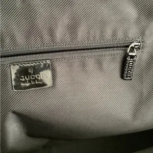 Authentic GUCCI canvas GG monogram  purse 🌹🌹🌹 thumbnail 12