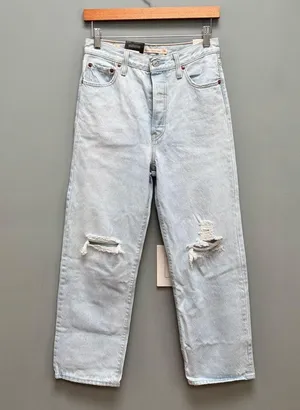 Levi’s Ribcage Straight Ankle Distressed Light Wash Jeans 26 thumbnail 4