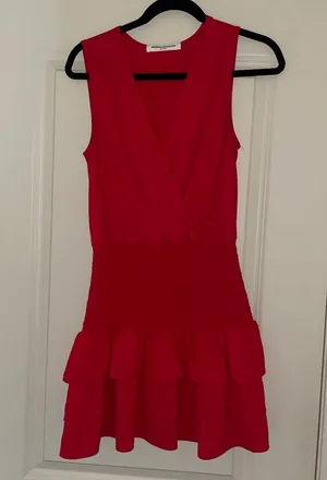 Amanda Uprichard Chantal Dress in Lipstick thumbnail 2