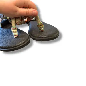Sanuk Yoga Sling 2 Sandals Women's Size‎ 9 Black Multicolor Stretch Comfort thumbnail 5