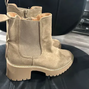 Universal Thread Tan Suede Ankle Boots thumbnail 3