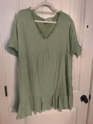 Dress Green Size L thumbnail 1