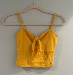 hollister yellow tank top size medium thumbnail 1