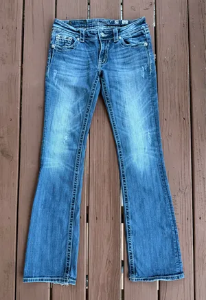 Miss Me Bootcut Jeans thumbnail 1