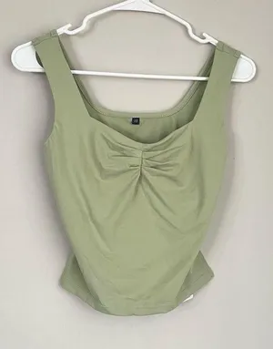NWT Trendy Queen Green Ruched Cropped Tank Top Size XS thumbnail 1
