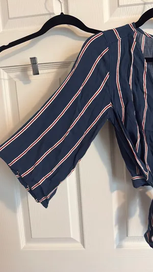 Abercrombie and Fitch wrap top size extra small blue and red striped thumbnail 6