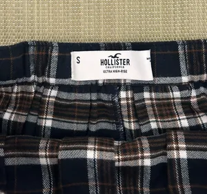 Hollister Pleated Skirt thumbnail 3