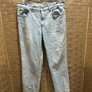 Abercrombie & Fitch Women's Light Wash 90s Midrise Straight Leg Jeans 14s thumbnail 3