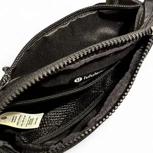 Women’s Signature Lulu Everywhere Belt Bag Light Athletic Travel Fanny Pack thumbnail 6