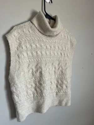 OLD NAVY | Cream Cable-Knit Sleeveless Turtleneck Sweater Vest Sz M thumbnail 5