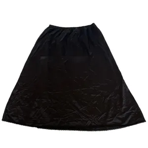 VTG Coquette Whimsigoth Black Half Slip Lace US Size L/28” Vanity Fair thumbnail 2