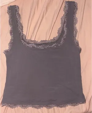 SKIMS Lace Tank Top thumbnail 3