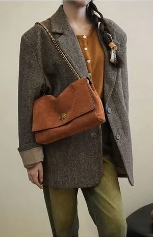 Convertible Crossbody Bag with Reversible Design -‎ Magnetic Closure 11*6.9 Inch thumbnail 1