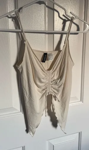 H&M Off-White Flowy Top thumbnail 1