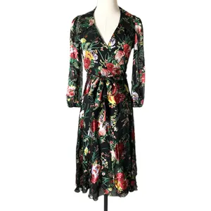 Alice + Olivia Abney Midi Wrap Dress Viscose Silk Black Floral Burnout Size 0 thumbnail 2