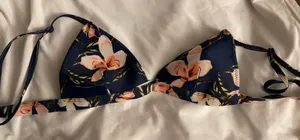 Neoprene Bikini Size M thumbnail 1