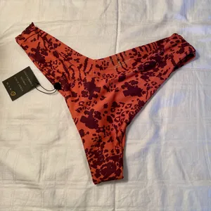 SKATIE X The Salty Blonde• ‘Mandi’ Bikini Bottom in Utica - Size XL thumbnail 1