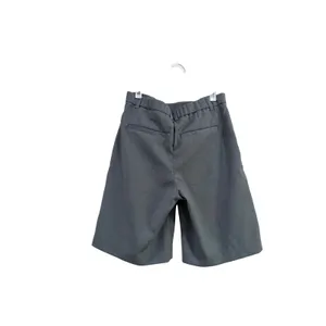 Abercrombie & Fitch Women Grey Mid Rise Bermuda Short Pleated Dress Shorts 24 thumbnail 3