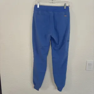 FIGS Zamara Jogger Scrub Pants XS Peri Blue FIONx Stretch Cargo Pockets thumbnail 3