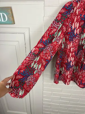 LOFT Colorful Patterned Lightweight Top Size M thumbnail 8