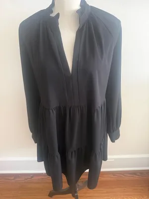 Amanda Uprichard Saffron Dress Black Tiered V neck Size M LIKE NEW! thumbnail 2