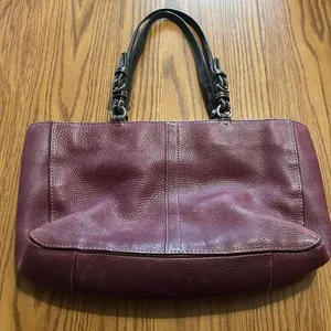 Coach Chelsea Handbag Pebble Shoulder Bag Hobo Purse Leather Burgundy thumbnail 2
