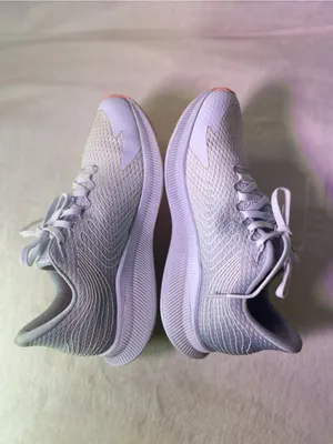 New Balance Women's Light Blue Sneakers with Coral Accents thumbnail 8
