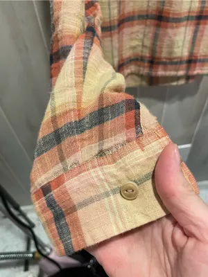 Cute cotton L.L. Bean breezy plaid henley pocket blouse classic distressed thumbnail 9