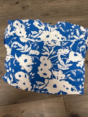 Blue & White Floral Two thumbnail 4