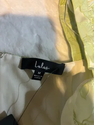 Lulu’s Beyond Amazing Light Green Floral Jacquard Puff Sleeve Dress Size M. NWT . thumbnail 7
