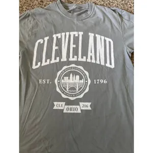 Cleveland Clothing Co "Cleveland Ohio EST 1796" Gray Graphic T-Shirt Size Medium thumbnail 2