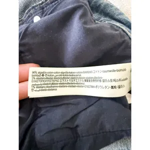 Massimo Dutti | Straight Leg Jeans in Medium Wash Blue | Sz US 6 thumbnail 10
