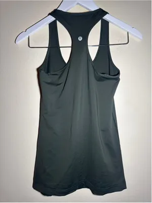 Lululemon Racerback Tank Top Green Sz 6 thumbnail 3