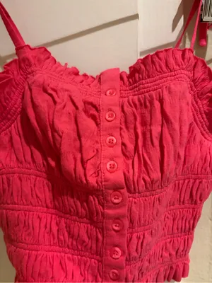 NWT urban outfitters cute Bright Pink Tie-Strap Smocked Crop Top thumbnail 3