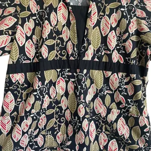 White Swan‎ Women Scrub Top XL Foliage Print Medical Uniform Nurse Workwear Fall thumbnail 5