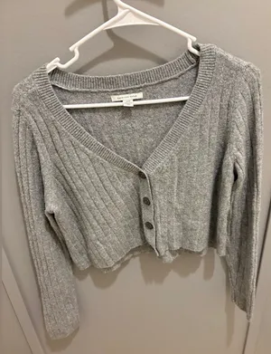 American Eagle Outfitters Gray Sweater  thumbnail 3